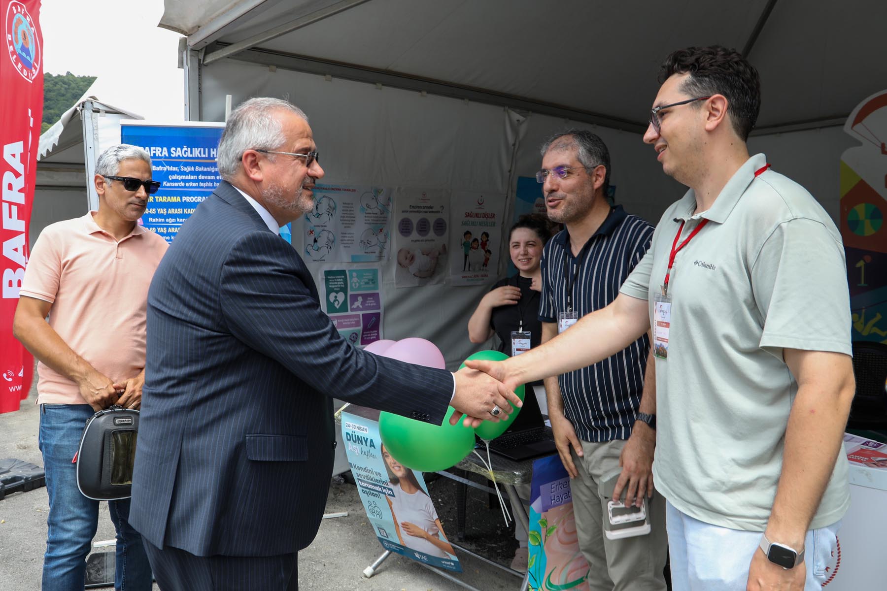 kapikayafestte-saglik-hizmetlerine-yogun-ilgi-003.JPG
