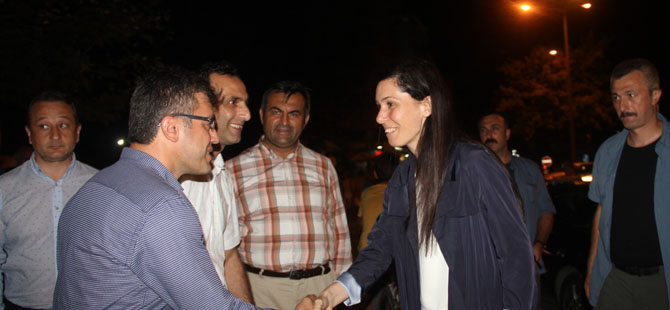 karaarslan;15-temmuz-cok-uzun-bir-geceydi-003.jpg karaarslan;15-temmuz-cok-uzun-bir-geceydi-003.jpg