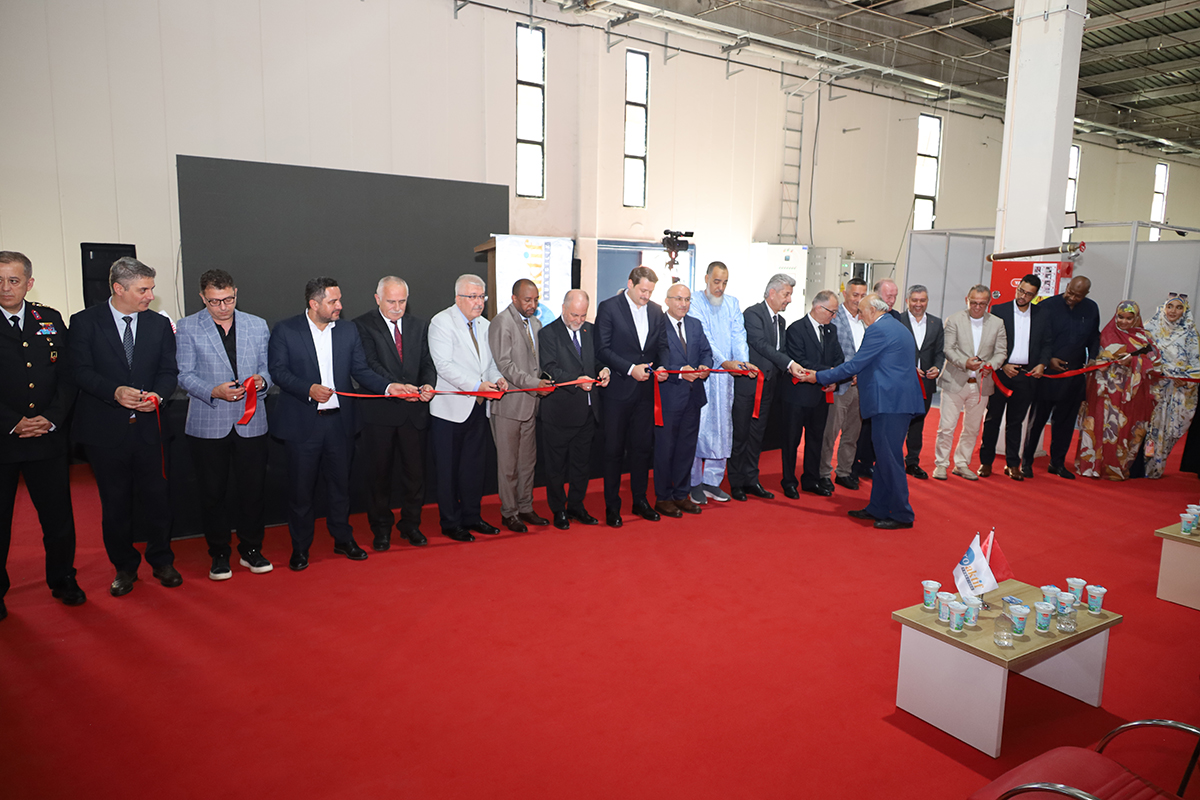 karadeniz-tarim-fuari-sinopta-kapilarini-acti-017.JPG
