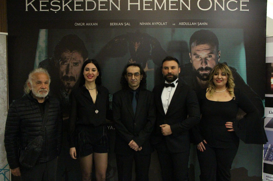 keskeden-hemen-once-filminin-galasi-samsunda-yapildi-2.jpg