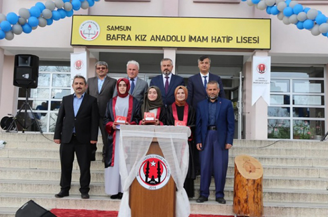 kiz-anadolu-imam-hatip-lisesi-mezuniyet-toreni-2.jpg