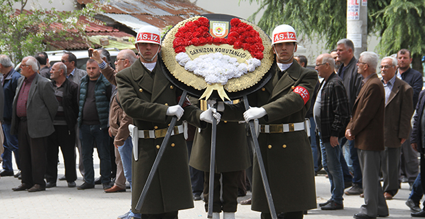 kore-gazisi-degirmencioglu-son-yolculuguna-ugurlandi-4.jpgbafra55net