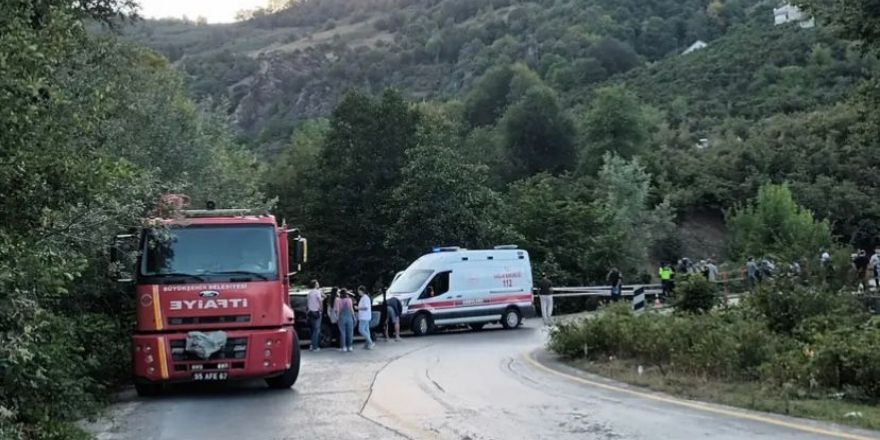 kuskayasinda-feci-kaza-12-yasindaki-cocuk-hayatini-kaybetti-2.jpg