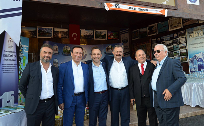 ladik-belediyesi-samsun-tanitim-gunlerinde-23.09.2017-(3).jpg