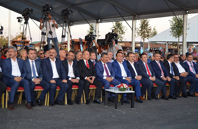 ladik-belediyesi-samsun-tanitim-gunlerinde-23.09.2017-(5).jpg