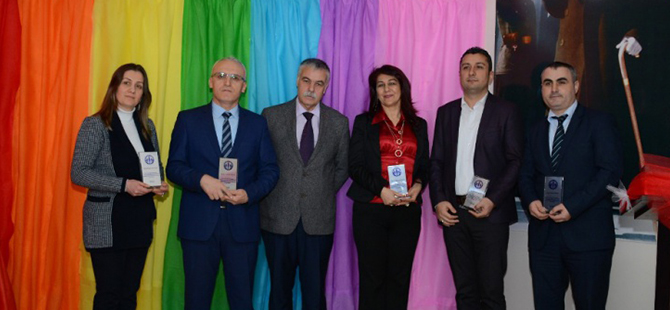 mangala-yarismasinda-bafra--mehmet-akif-ilkokuluna-3luk-odulu-3.jpg