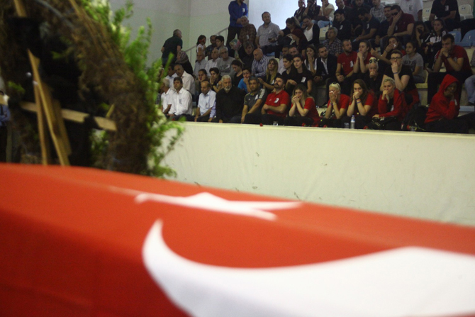 mehmet-can-ozturk-son-yolculuguna-ugurlandi-001.jpg