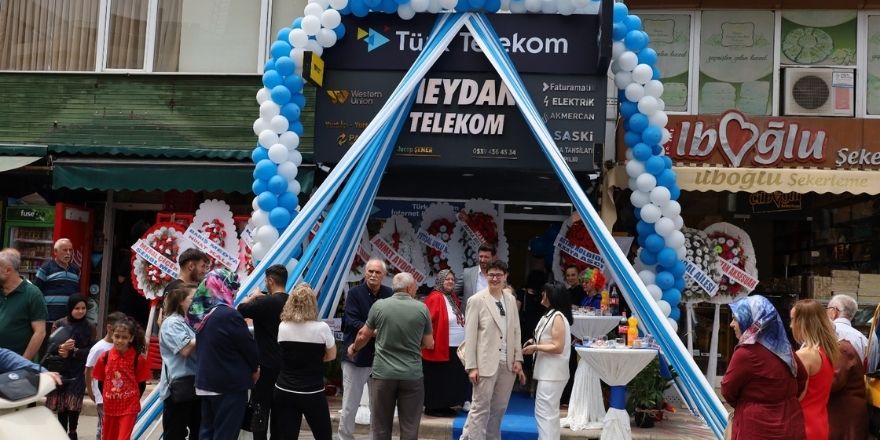 meydan-telekom-subesi-cumhuriyet-meydaninda-hizmete-acildi-001.jpg
