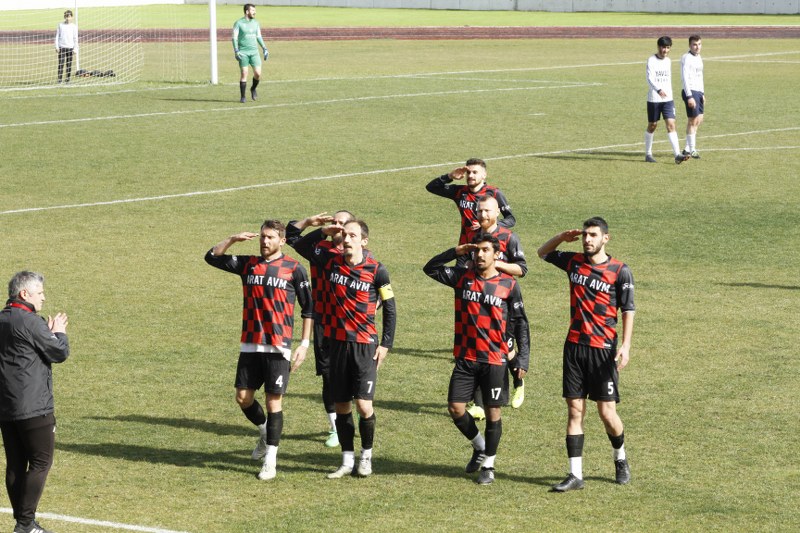 Hacınabili Futbolcular Şehitleri Unutmadı