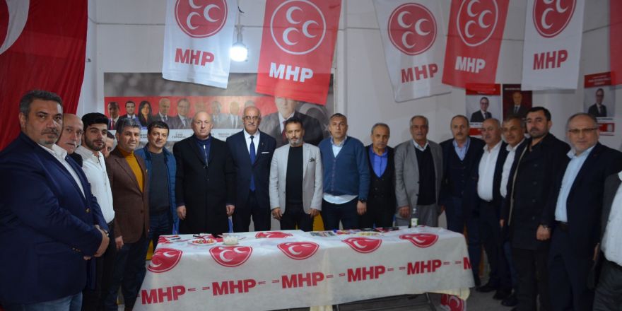 mhp-bafra-ilce-baskanliginin-bayramlasmasi-skmde-yapildi-007.jpg