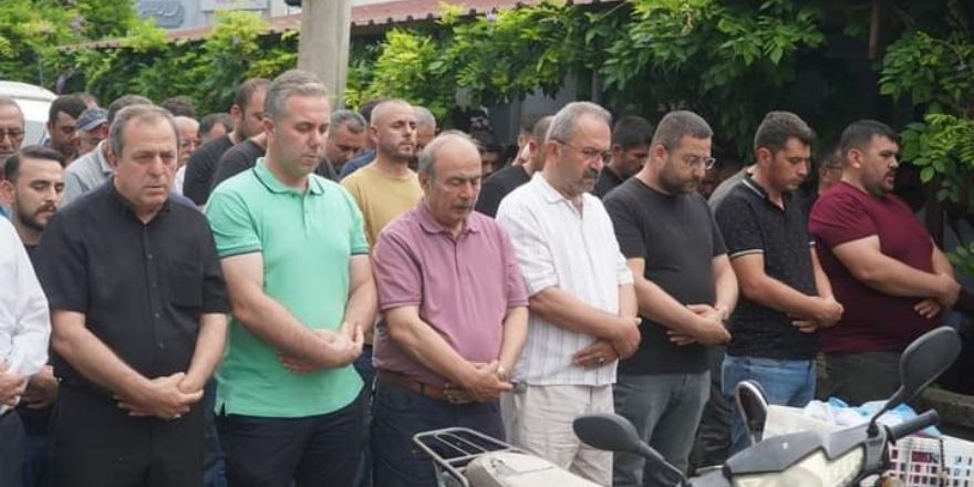 mhp-eski-il-baskani-osman-kandiranin-yegenleri-son-yolculuguna-ugurlandi.jpg