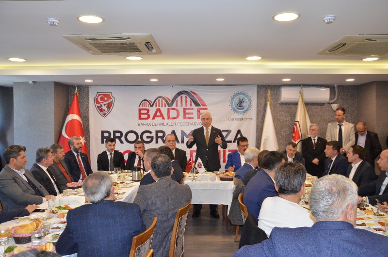 mhp-istanbul-il-baskani-birol-gur-badefin-kahvaltisina-katilim-sagladi-005.jpeg