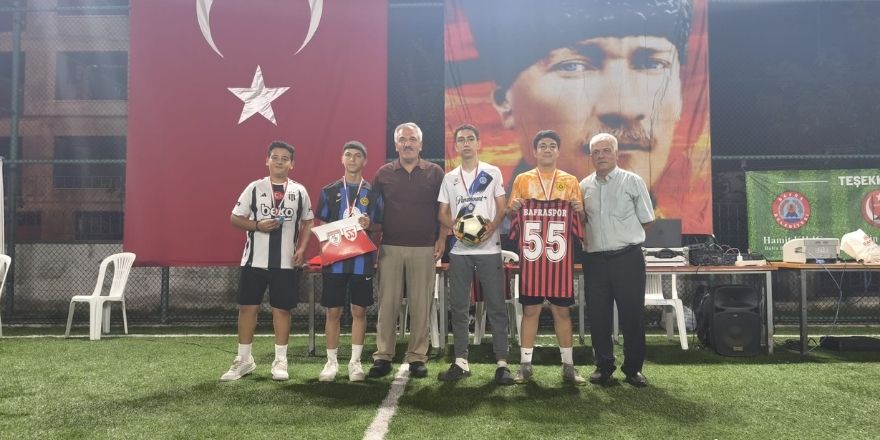 milli-irade-imam-hatip-ortaokulundan-zafer-bayramina-ozel-penalti-turnuvasi-1.jpg