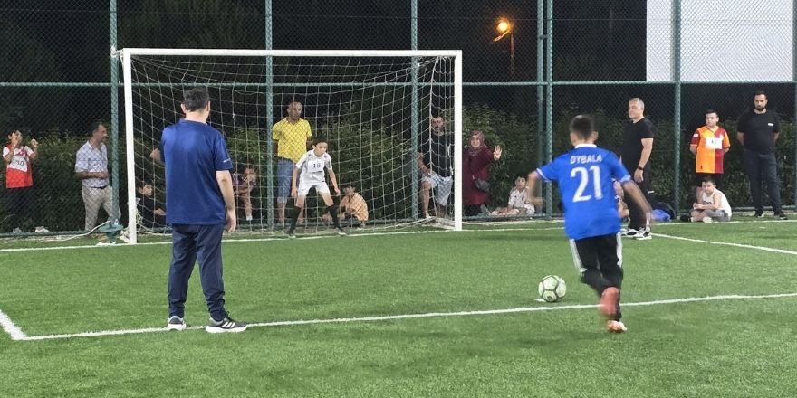 milli-irade-imam-hatip-ortaokulundan-zafer-bayramina-ozel-penalti-turnuvasi2.jpg