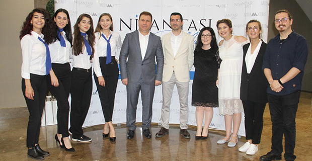 moda-konut-insaat-iftar-yemegi-verdi-4.jpg