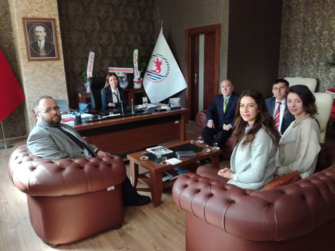 mubadillerden-dekan-aydina-ziyaret.jpeg