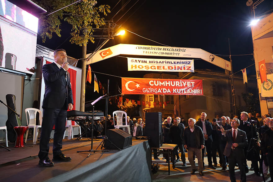muhtar-ogreten-cumhuriyet-demek-balkanlarda-cilenin-bitmesidir-22.jpg