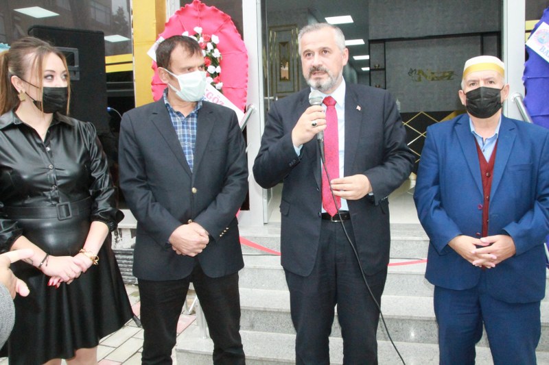 nezz-estetik-ve-guzellik-salonu-acildi-007.JPG