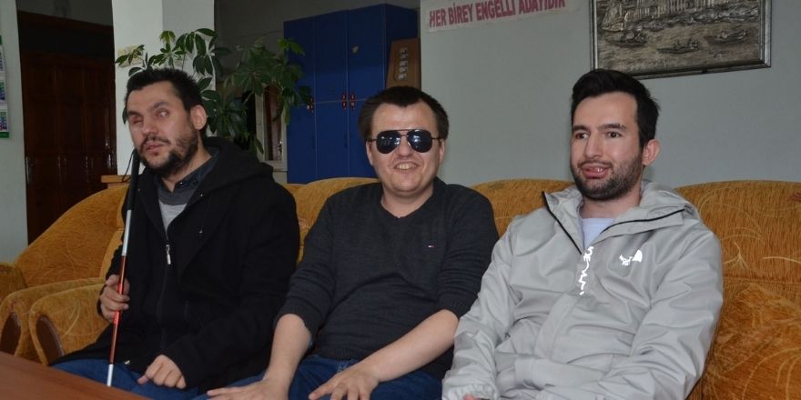 nihat-002.jpg
