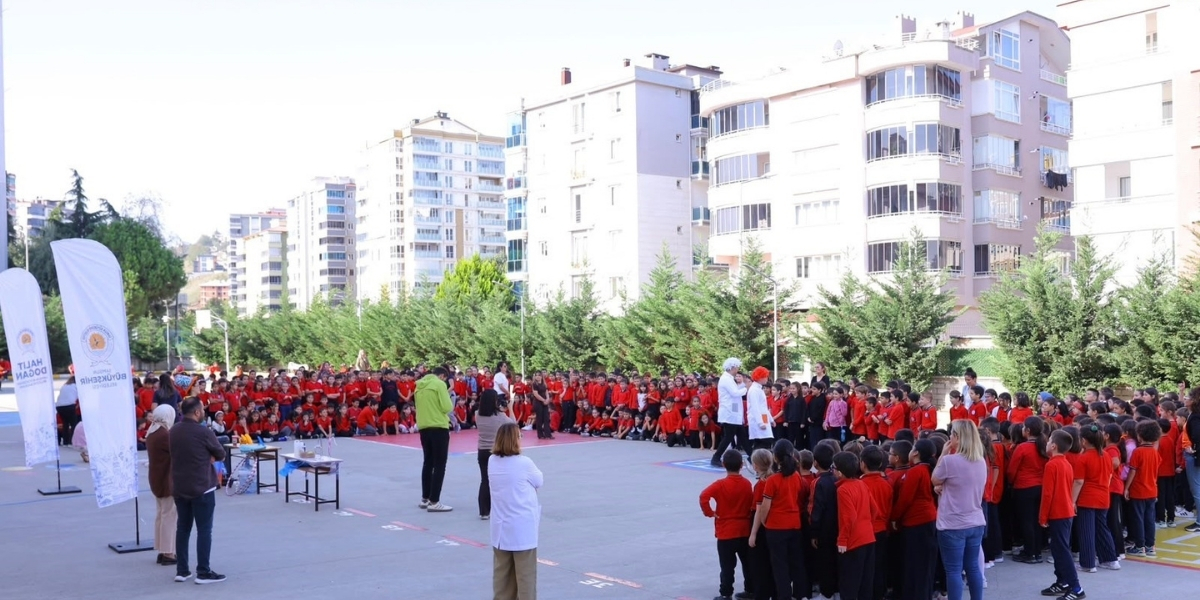 okulda-bilim-ve-eglence-001.jpg