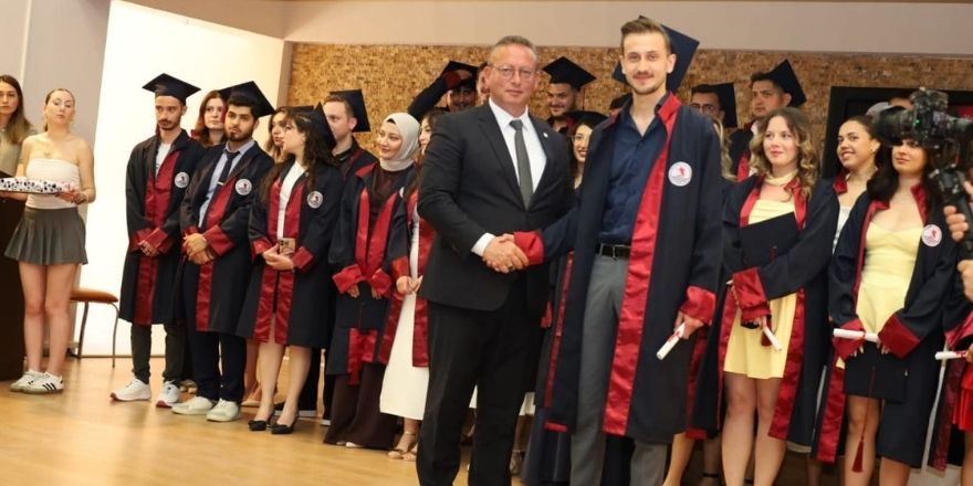 omuden-baskan-kocabasa-anlamli-tesekkur-1.jpg