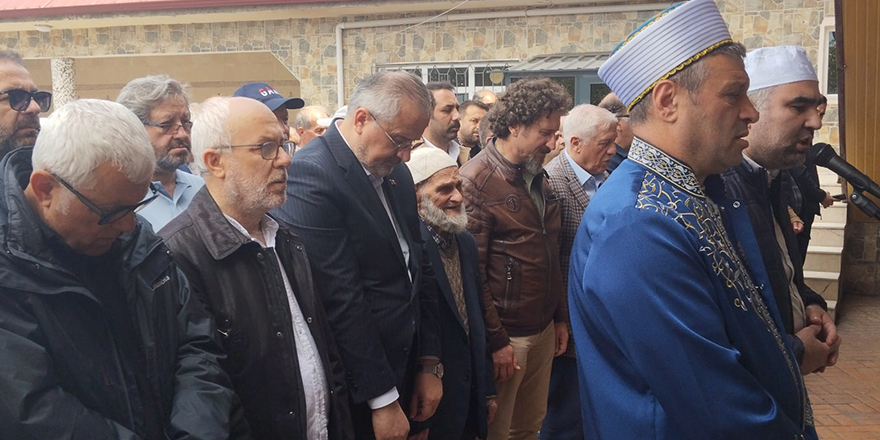 osman-aksoy-dualarla-son-yolculuguna-ugurlandi-3.jpg