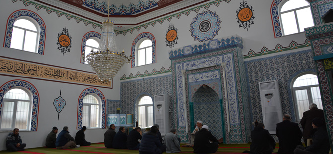 osmanli-hat-sanatli-camii-dualarla-acildi.JPG