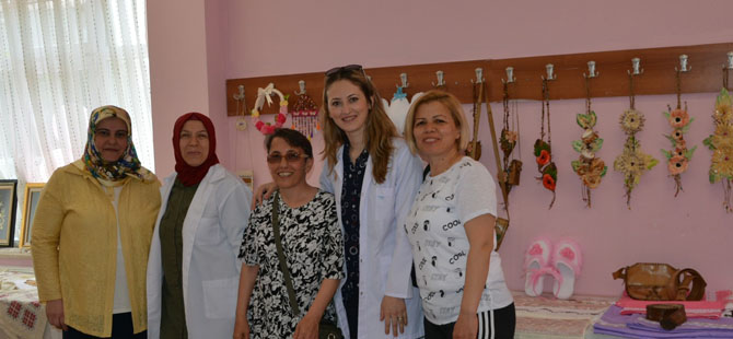 ozel-ogrencilerden-sergi-002.jpg