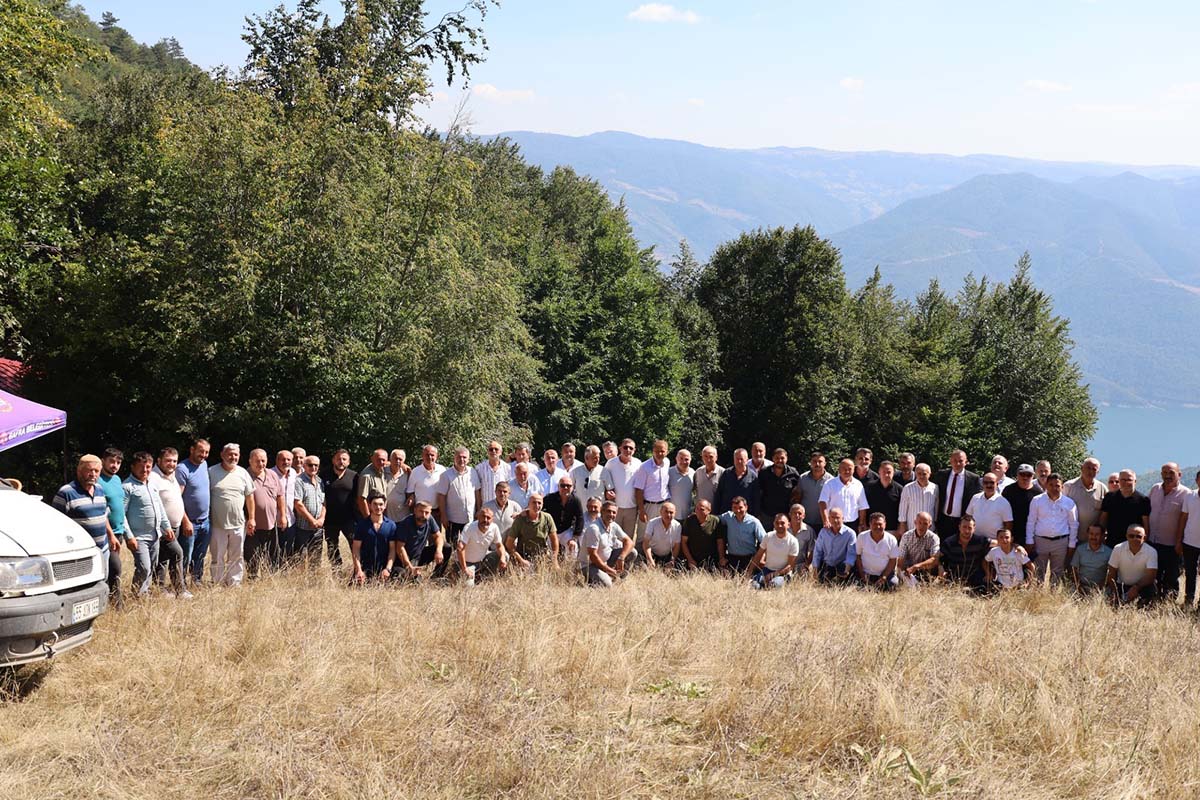 recai-keskin-yigitalandan-seslendi-kazanan-bafra-ciftcisi-olsun-12.jpg