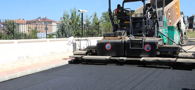 sahin;asfaltsiz-yer-kalmayacak-004.jpg sahin;asfaltsiz-yer-kalmayacak-004.jpg