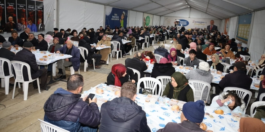 salih-kilic-iftar-yemegi-007.jpg