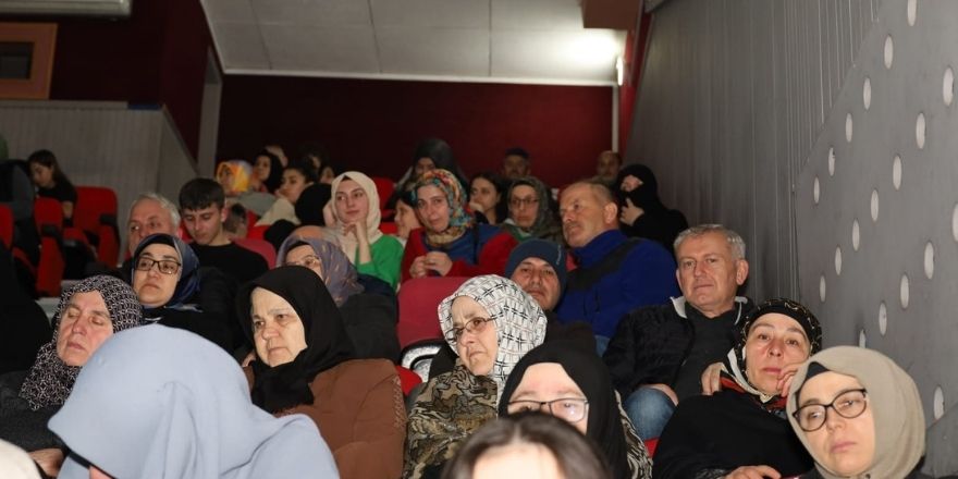 saliha-erdimden-bafrada-bagimlilikla-mucadele-semineri-3.jpg