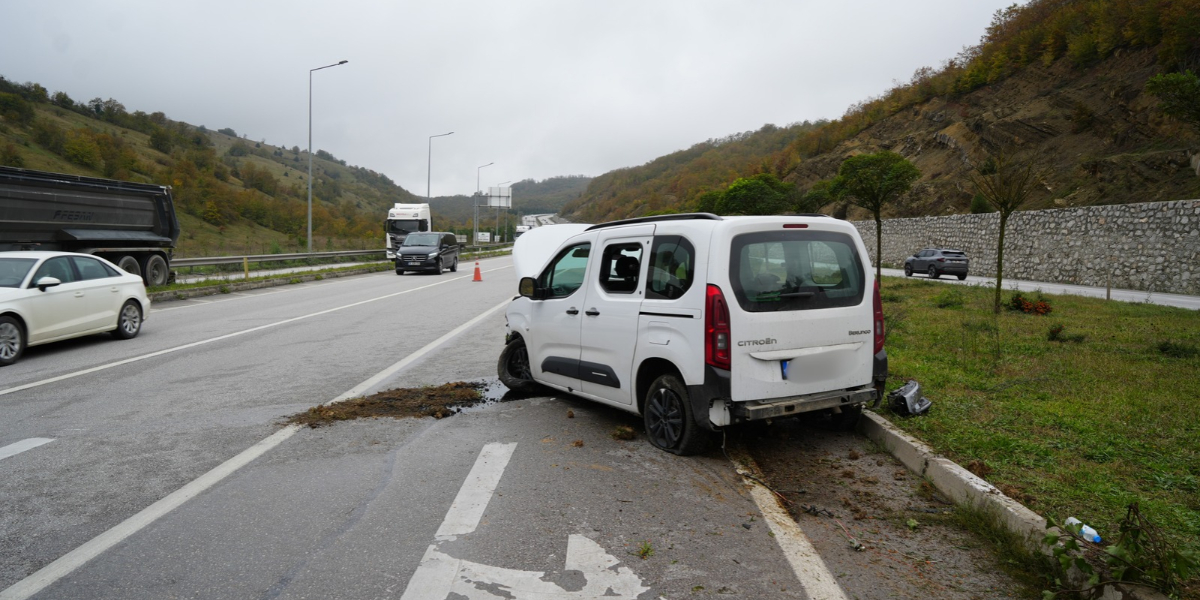 samsun-ankara-yolu-kaza-001.jpg