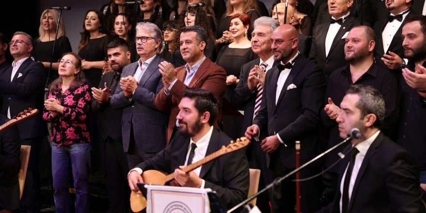 samsun-buyuksehir-belediye-konservatuvari-yeni-sezona-sanat-dolu-baslangic-yapti-001.jpg