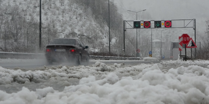 samsun-ordu-karayolunda-kar-003.jpg