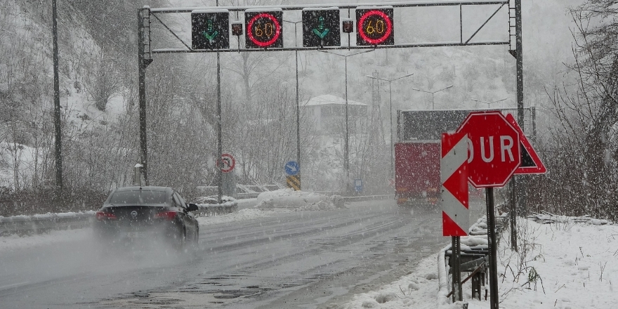 samsun-ordu-karayolunda-kar.jpg