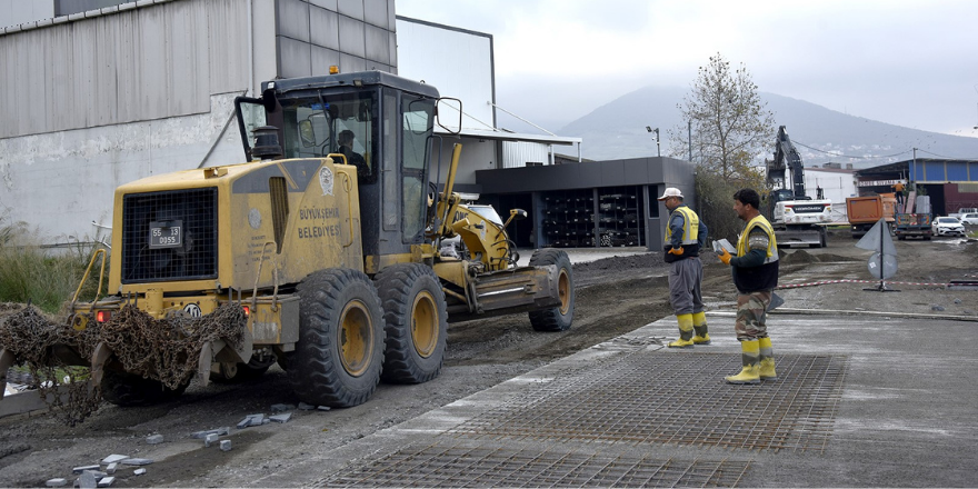 samsunda-sanayi-bolgelerine-45-yilda-10-bin-metre-beton-yol.png