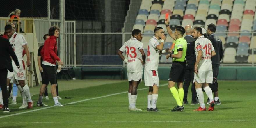 samsunspor-altinordu-maci2.jpg