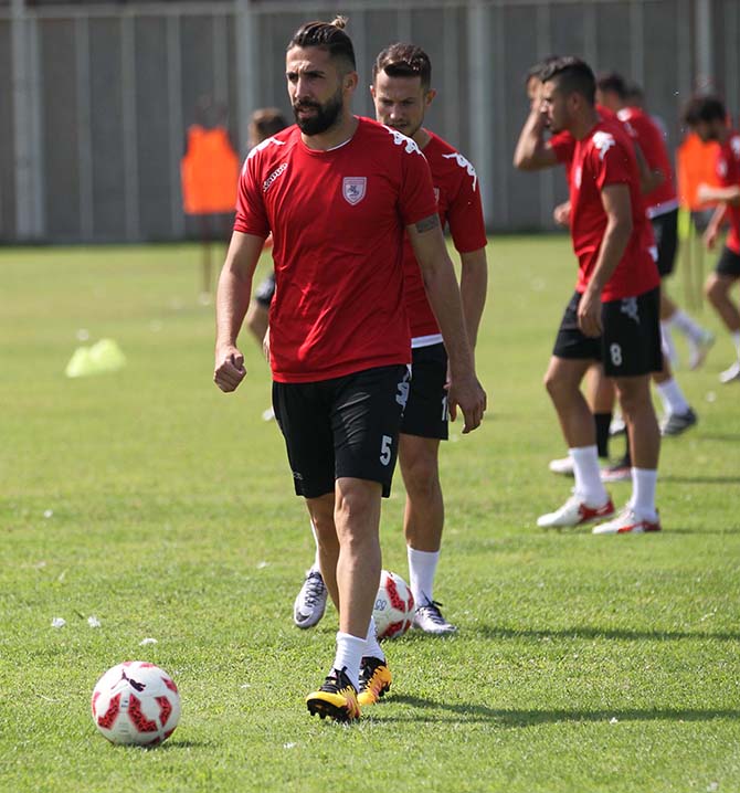 samsunspor-altinordu-macina-hazirlaniyor-002.jpg