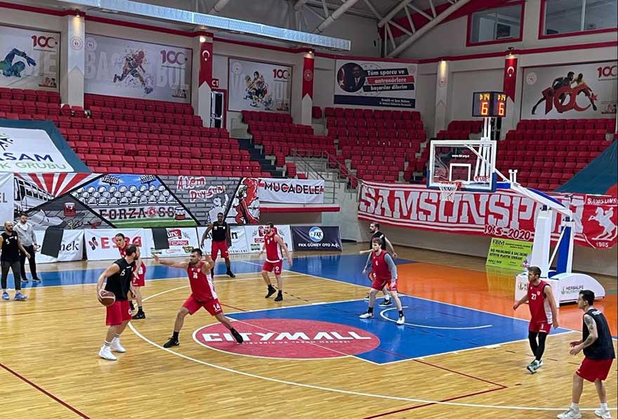 samsunspor-basketbol-konyaspor-basketbol-macina-hazirlaniyor-2.jpg