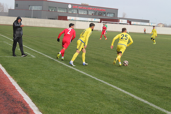 samsunspor-fatsaspor-maci-bafrada-oynandi-4.jpg