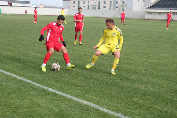 samsunspor-fatsaspor-maci-bafrada-oynandi-5.jpg