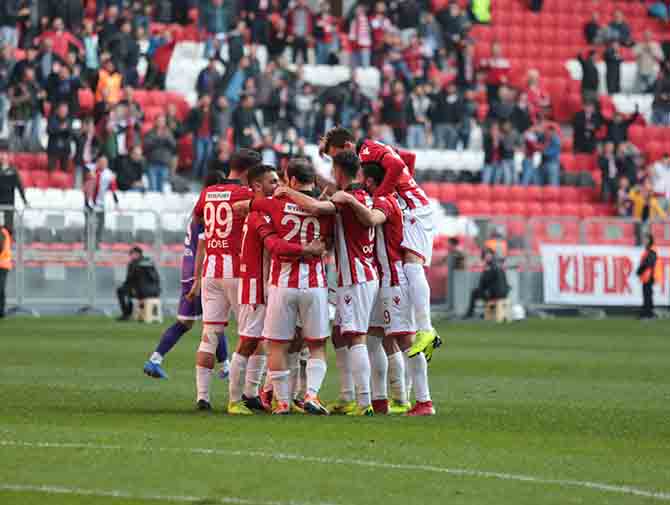 samsunspor-hacettepe-maci-canli-1.jpg