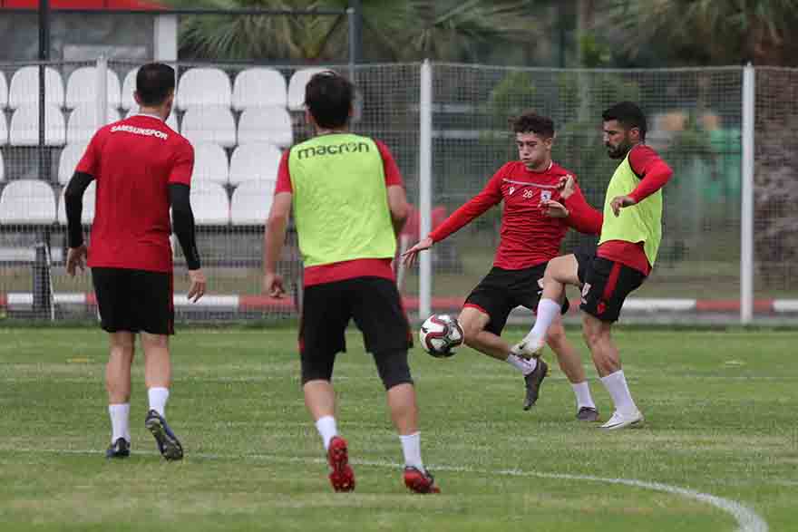 samsunspor-hazirliklarina-devam-ediyor-2.jpg