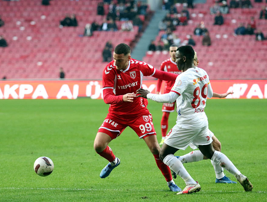 samsunspor-koptu-geliyor-6.jpg