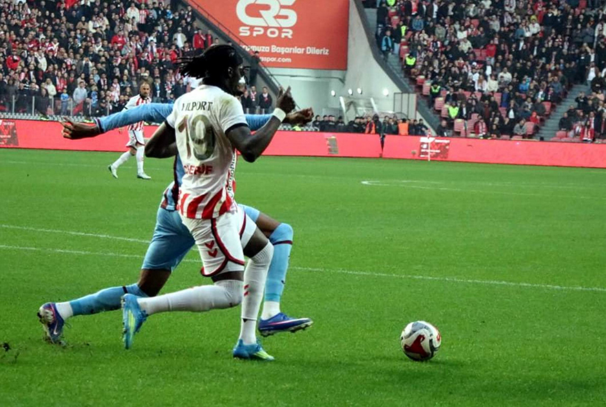 samsunspor-kupaya-penaltilarda-veda-etti-1.jpg