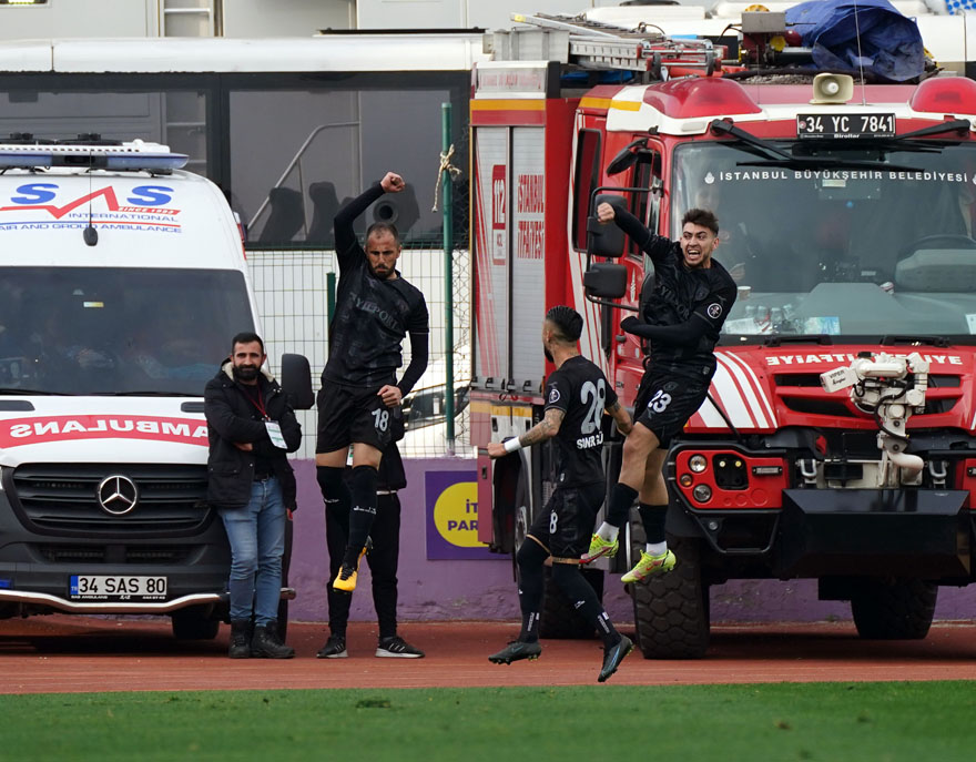 samsunspor-lideri-devirdi-4.jpg