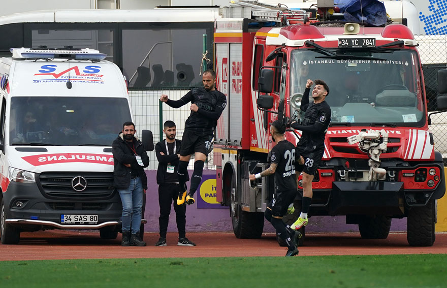 samsunspor-lideri-devirdi-5.jpg