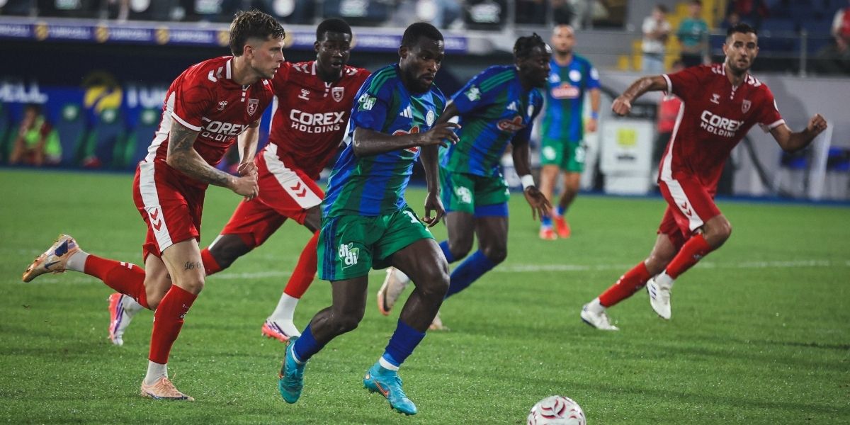 samsunspor-rizede-kazandi-caykur-rizesporu-2-0-maglup-etti.jpg
