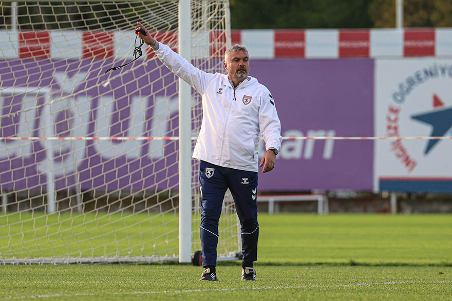 samsunspor-taraftari-onunde-avrupa-zaferine-hazirlaniyor-5.jpg